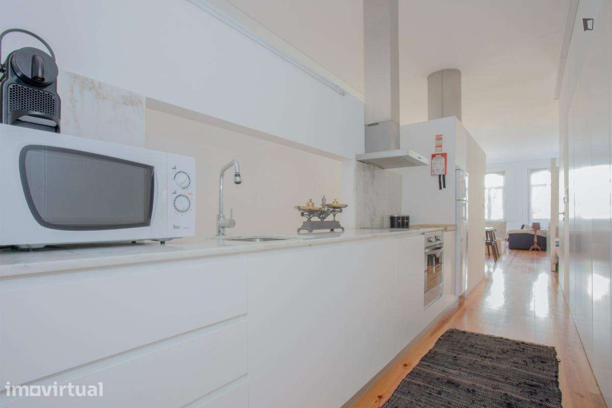 Apartamento com 2 quartos - localizado em Santo Ildefonso Porto - Grande imagem: 3/35
