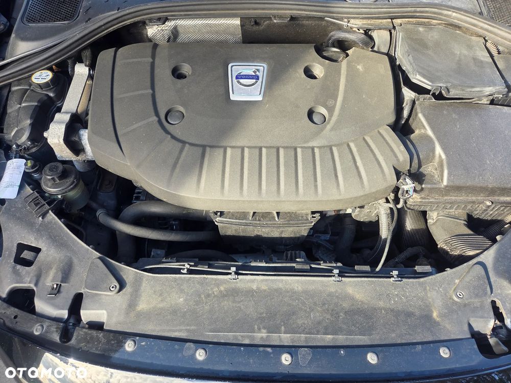 Volvo V60 D4 Geartronic Summum - 24