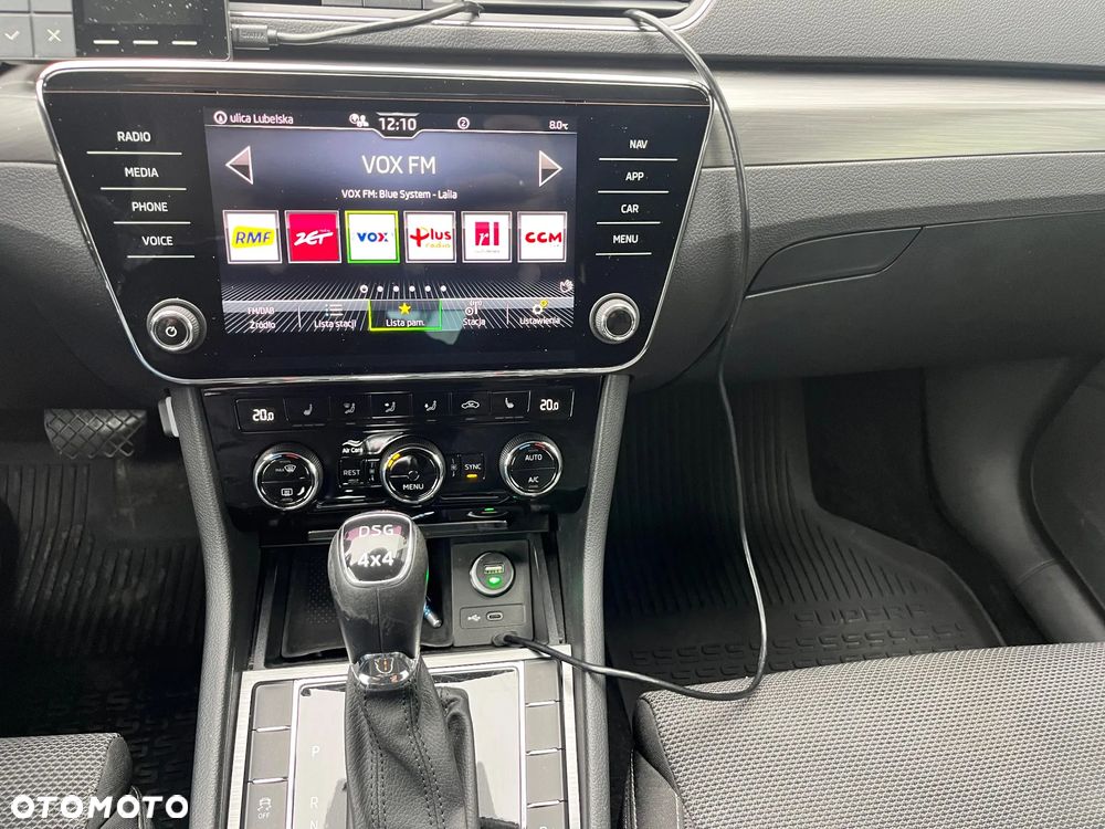 Skoda Superb 2.0 TDI SCR 4x4 Style DSG - 28