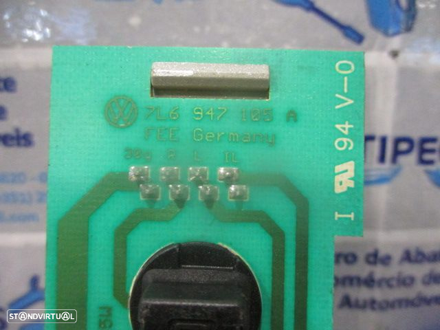 Luz De Teto Plafonier 7L6947105A VW TOUAREG 2006 2.5TDI 4X4 175CV 5P CINZA - 4