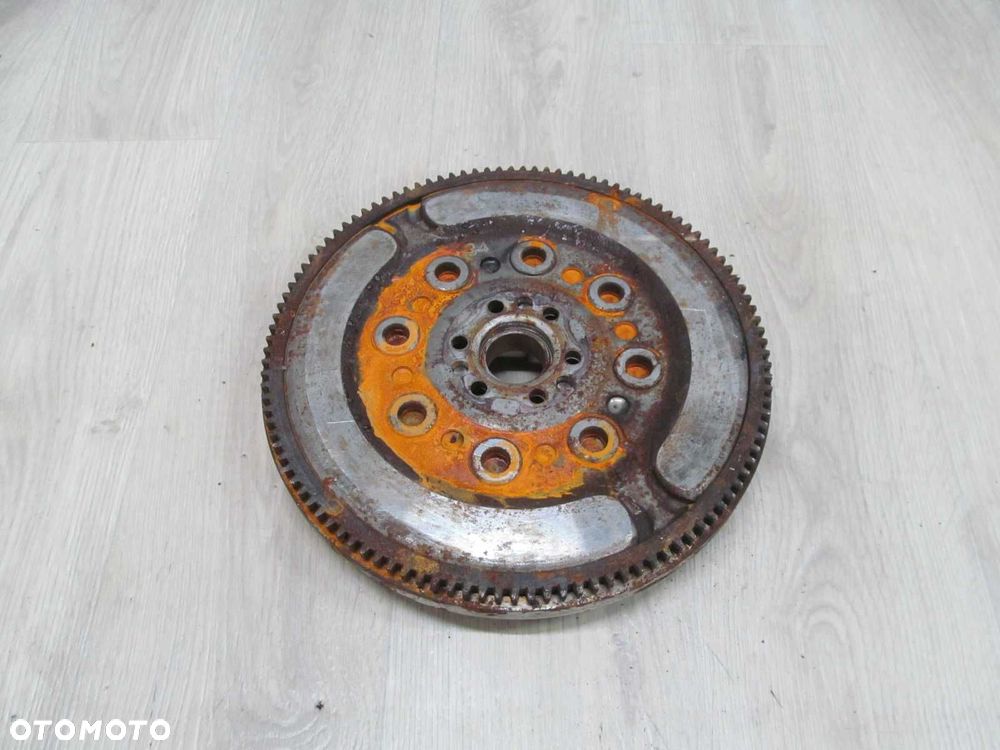 CITROEN PEUGEOT VOLVO 1.6 HDI SPRZEGLO KOLO DWUMASOWE 9647933380 3M51-7563-CF - 3