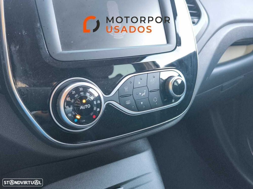Renault Captur 0.9 TCE Exclusive - 22