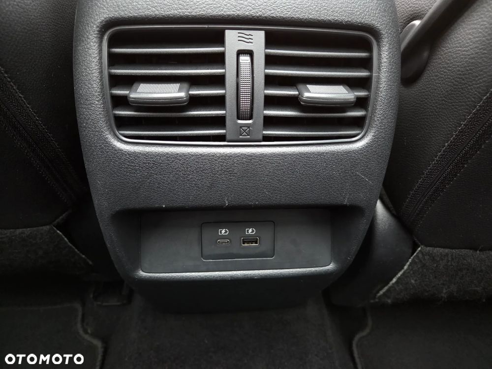 Nissan Qashqai 1.3 DIG-T MHEV Xtronic Tekna - 39