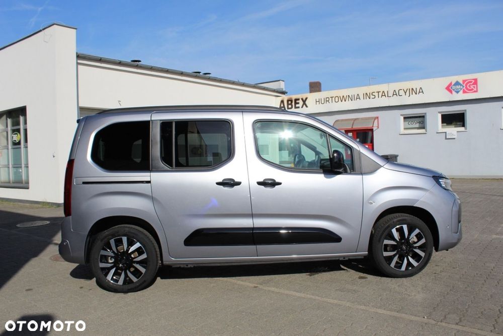 Opel Combo - 8