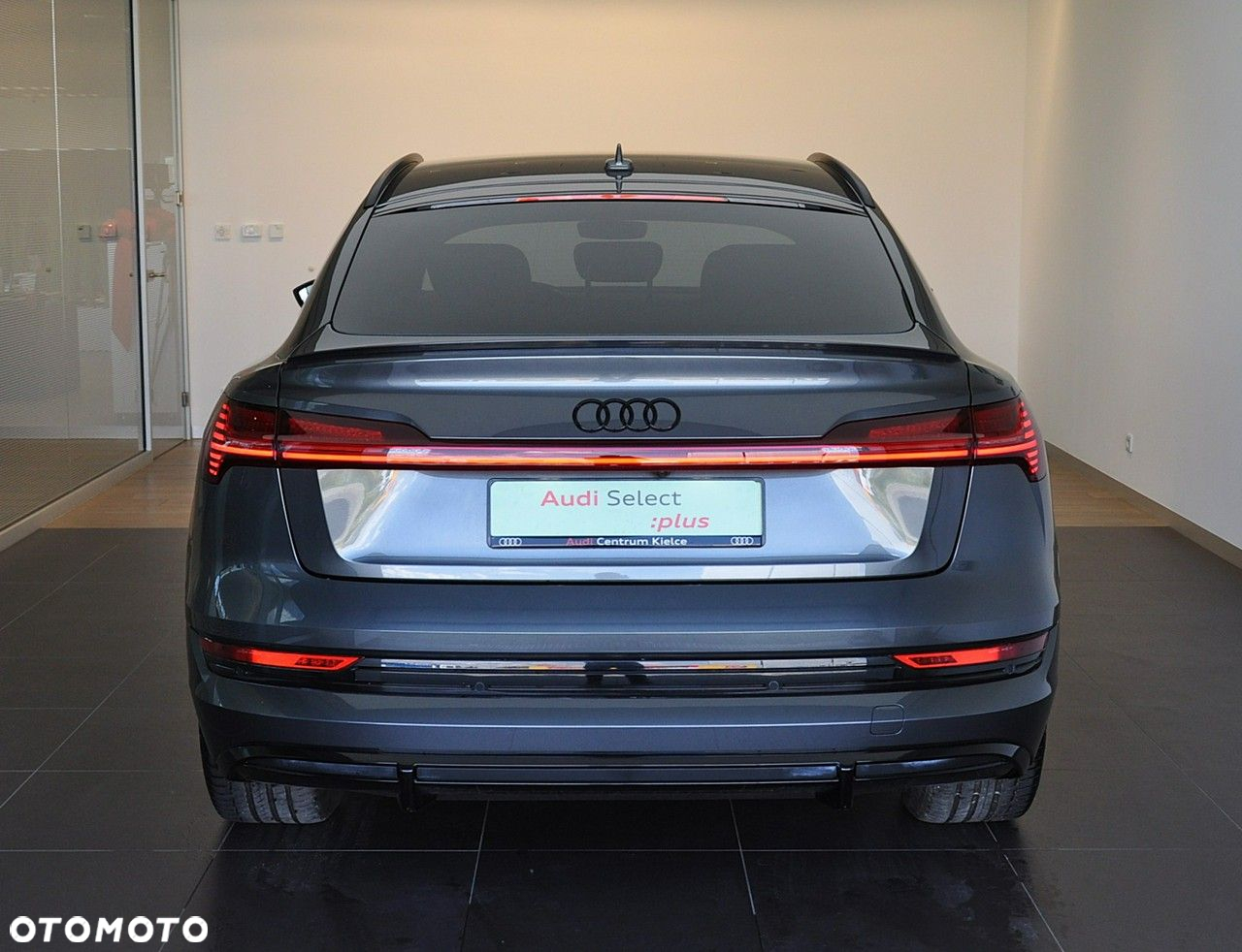 Audi e-tron - 3