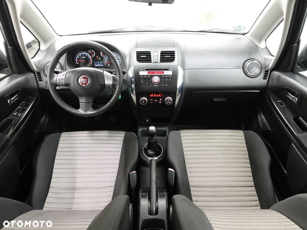 Fiat Sedici 1.6 16V 4x2 Emotion - 31