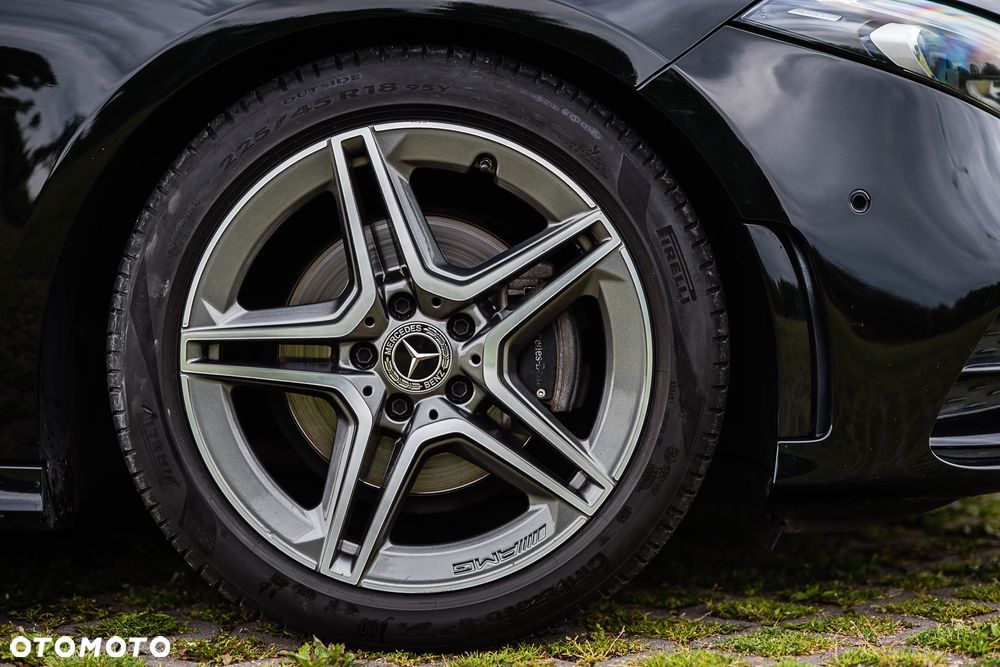 Mercedes-Benz Klasa A 200 AMG Line 7G-DCT - 16