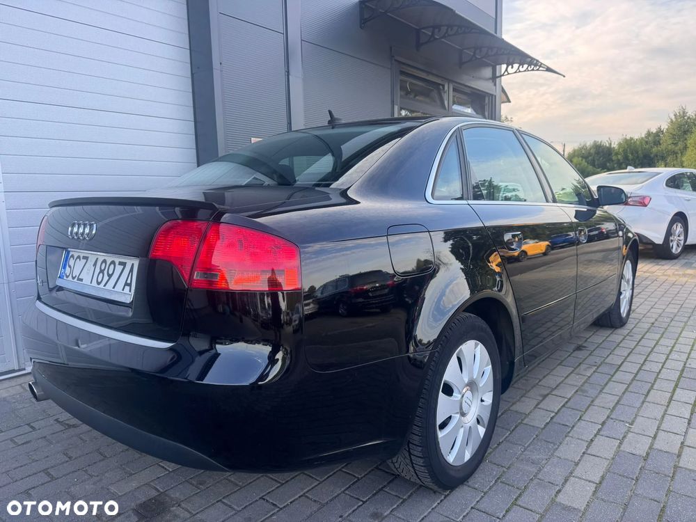 Audi A4 1.6 - 9