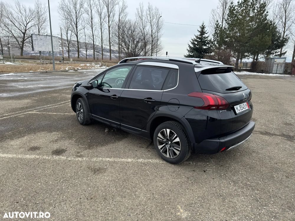 Peugeot 2008 PureTech 110 Stop&Start Allure - 10