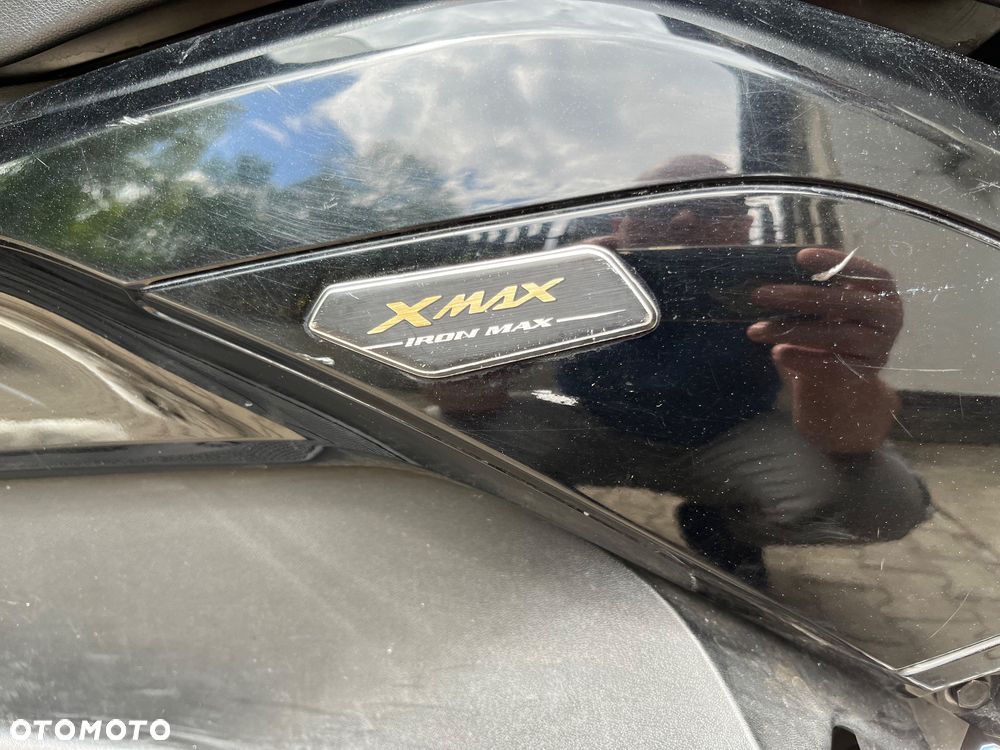 Yamaha X-max - 10