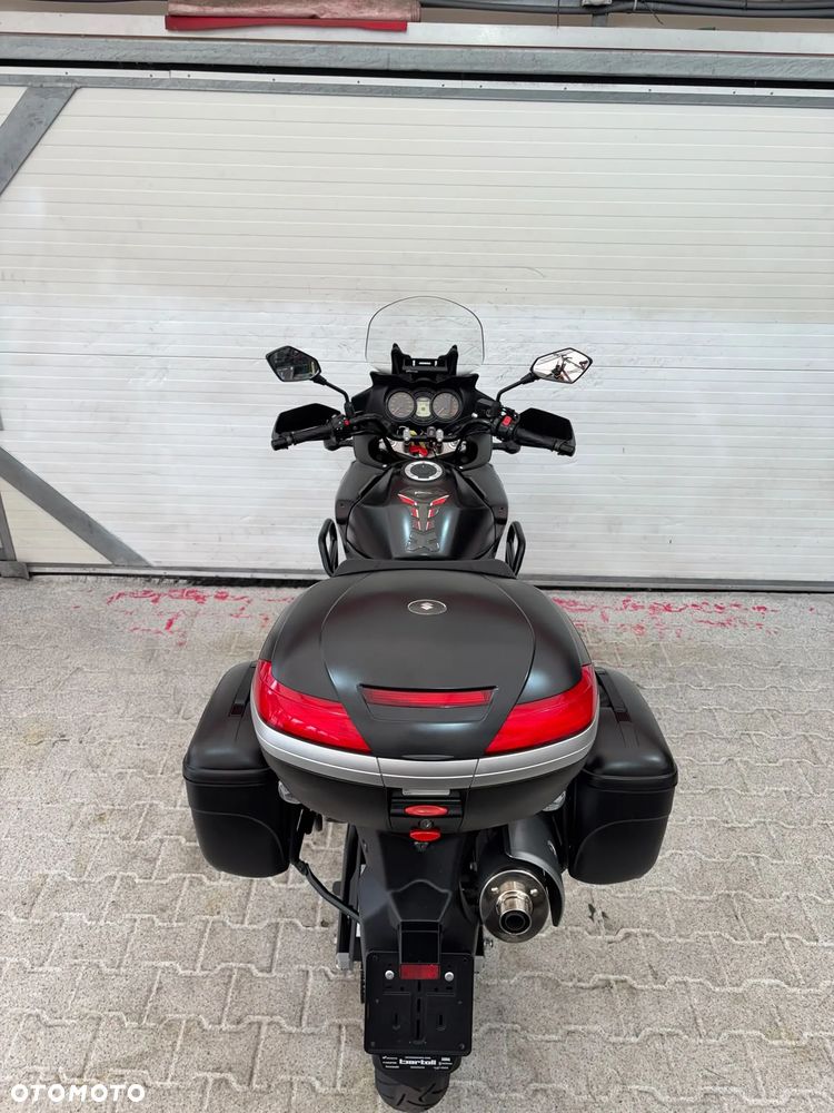 Suzuki DL - 22