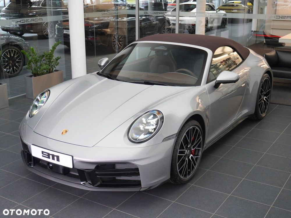 Porsche 911 Carrera S - 5