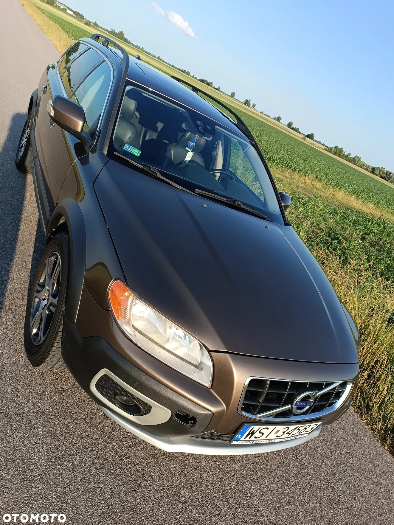 Volvo XC 70 3.2 AWD Momentum - 3