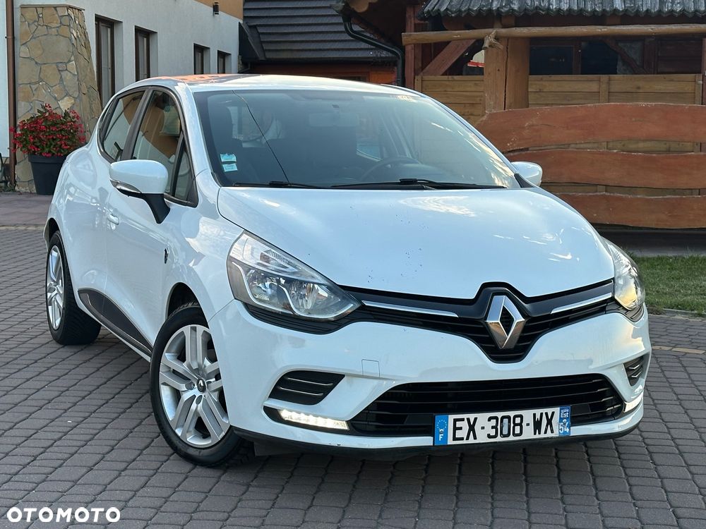 Renault Clio 1.0 TCe R.S Line - 16