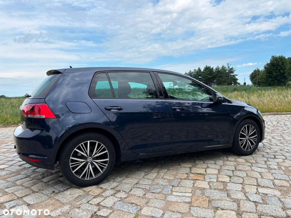 Volkswagen Golf 1.2 TSI BMT Trendline - 4