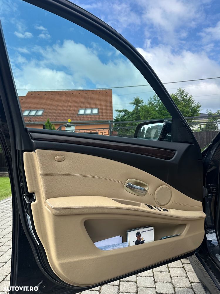 BMW Seria 5 530i xDrive Aut. Edition Sport - 20