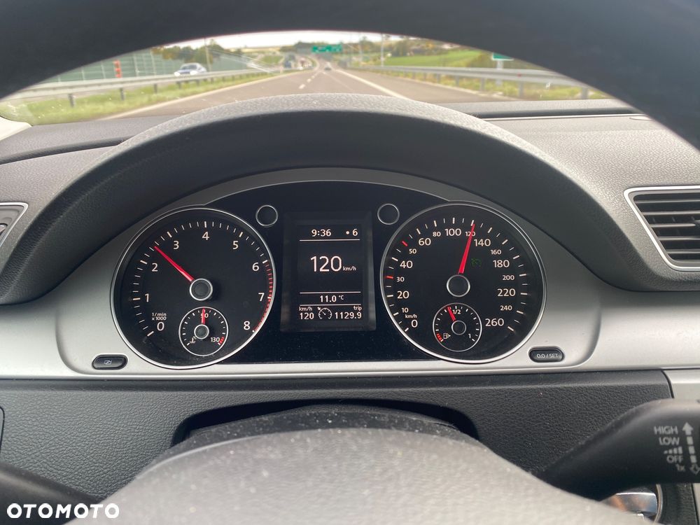 Volkswagen Passat 1.4 TSI Trendline BlueMotion Technology - 18