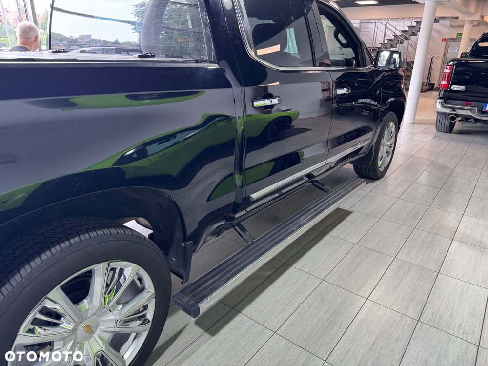 Chevrolet Silverado - 27