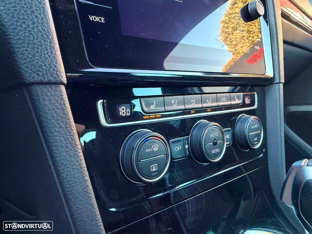 VW Golf 2.0 TDI GTD DSG - 19