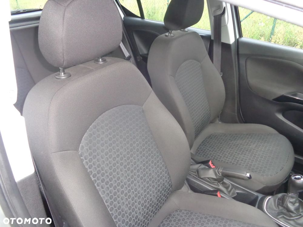 Opel Corsa 1.2 16V Essentia - 8