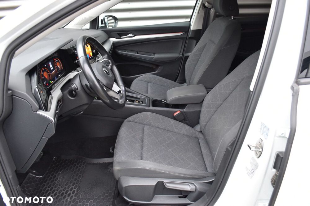 Volkswagen Golf Variant - 29