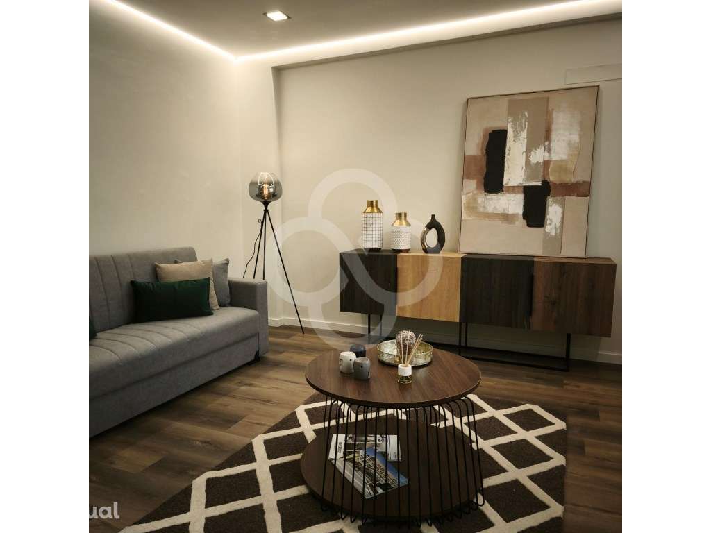 Apartamento T3 equipado e com home staging perto de Monsanto Benfic... - Grande imagem: 3/32