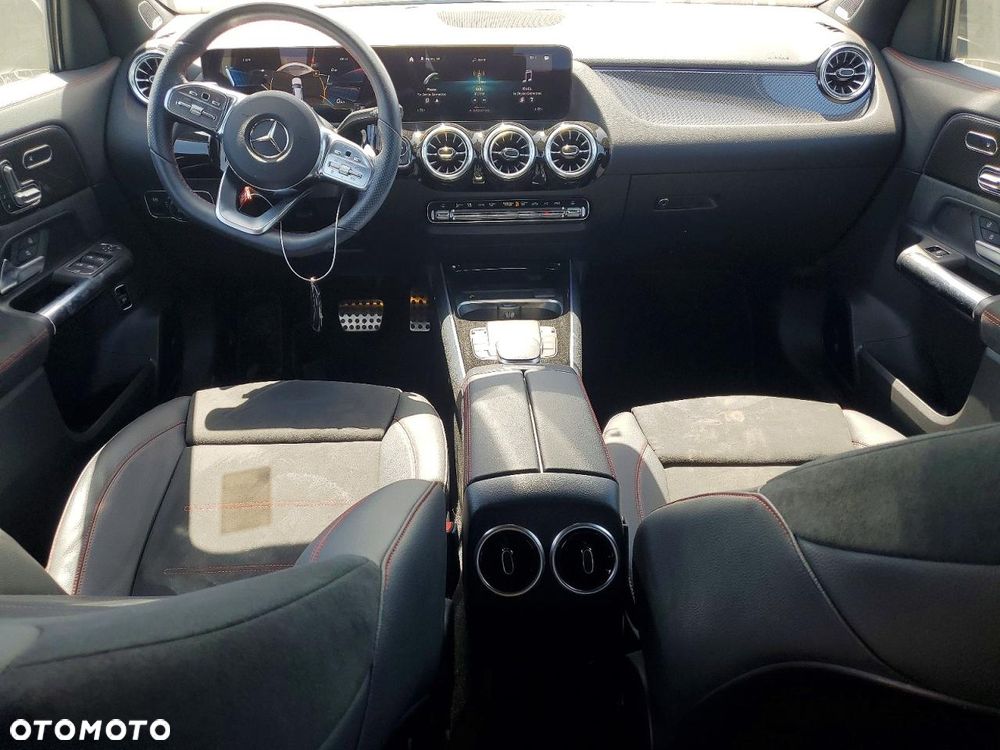 Mercedes-Benz GLA AMG 35 4-Matic - 2