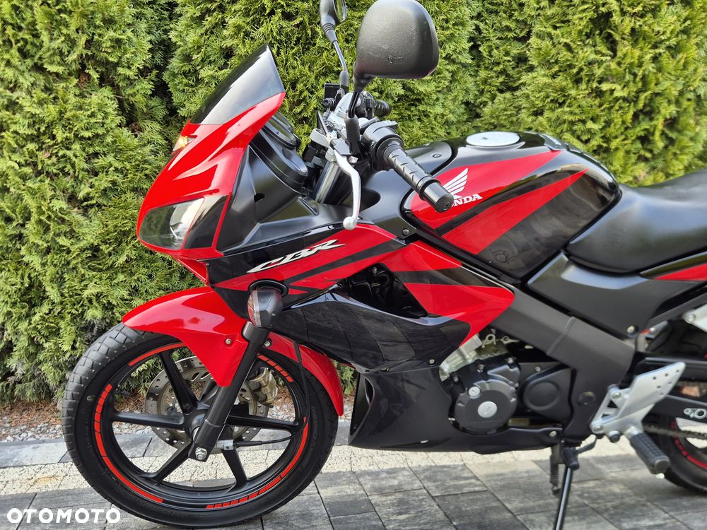 Honda CBR - 8