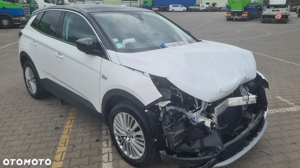 Opel Grandland X 2019 photo 3