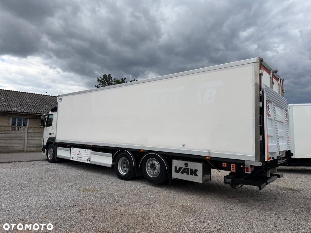 Volvo FM 370 / 6x2 / Chłodnia / Winda / - 12