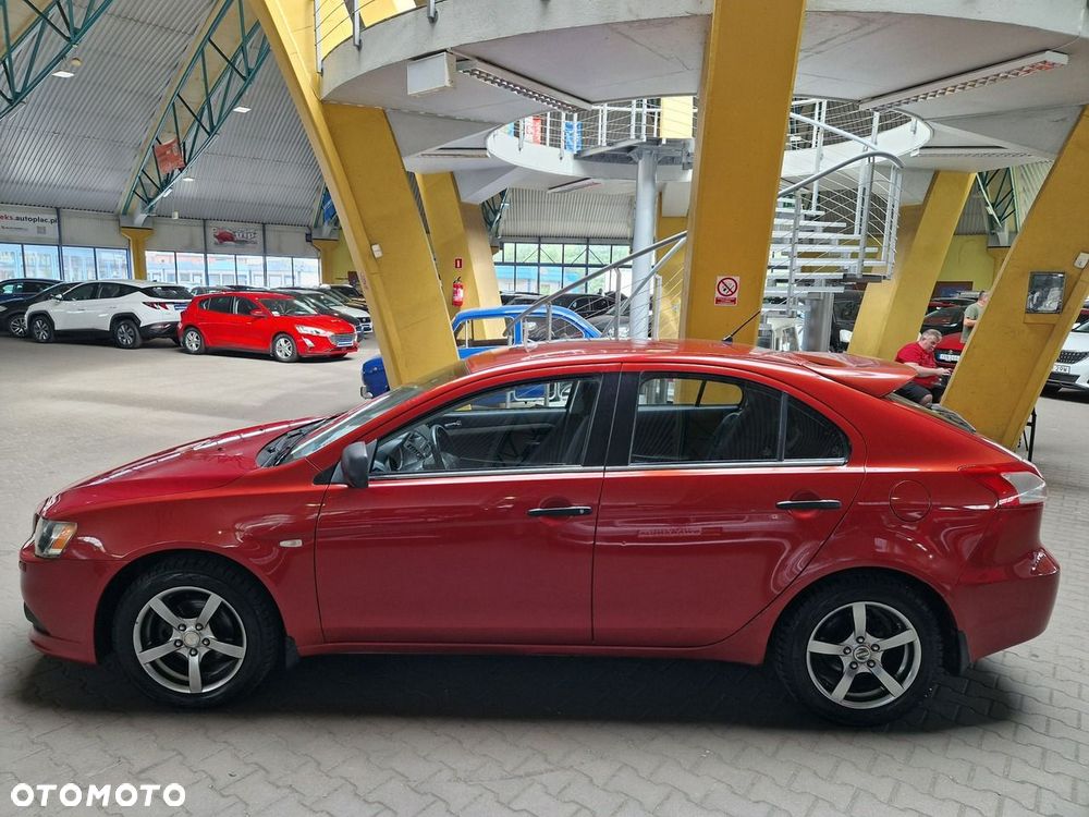 Mitsubishi Lancer - 3