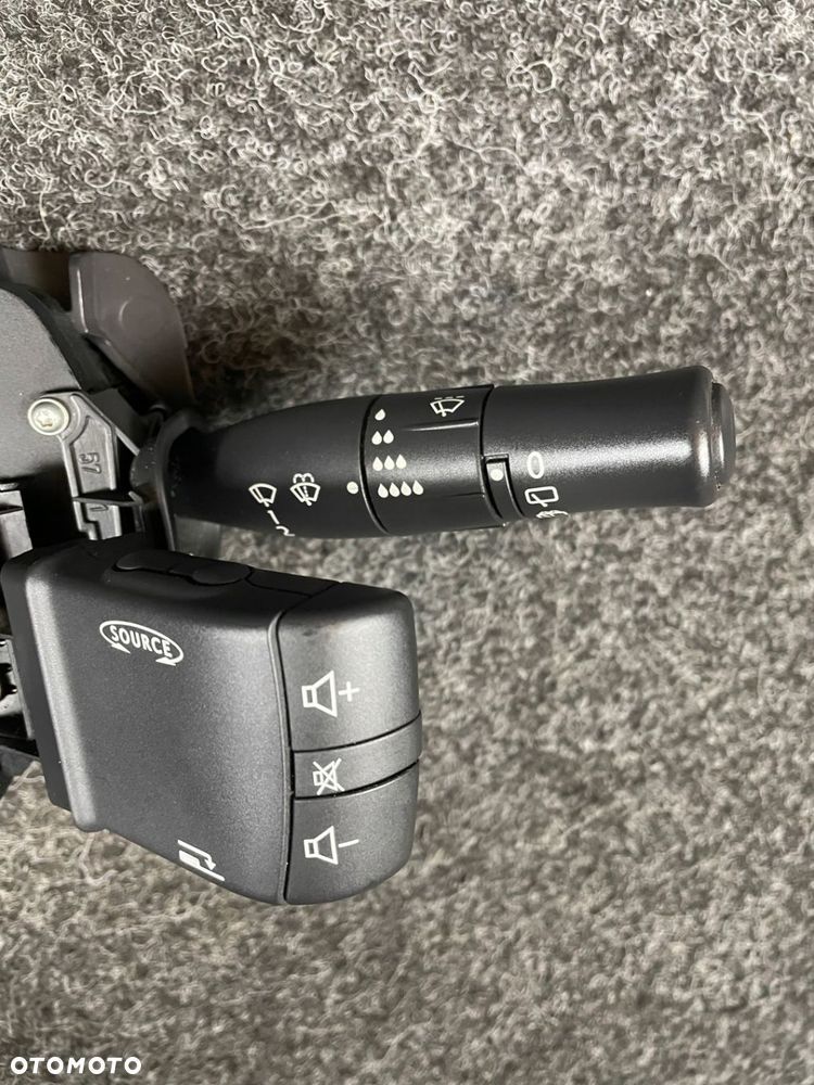 renault megane II przełącznik zespolony 820021646219 - 3