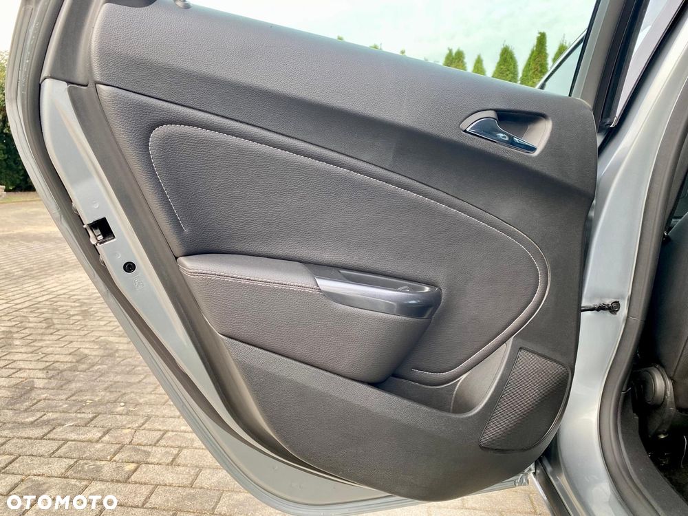 Opel Astra - 19