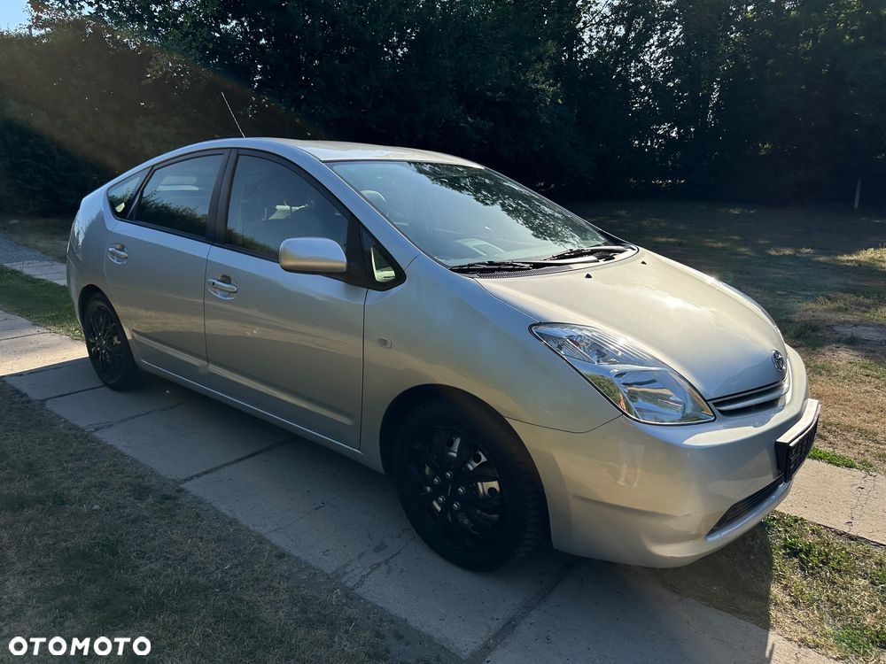 Toyota Prius 1.5 VVT-i Prestige - 8