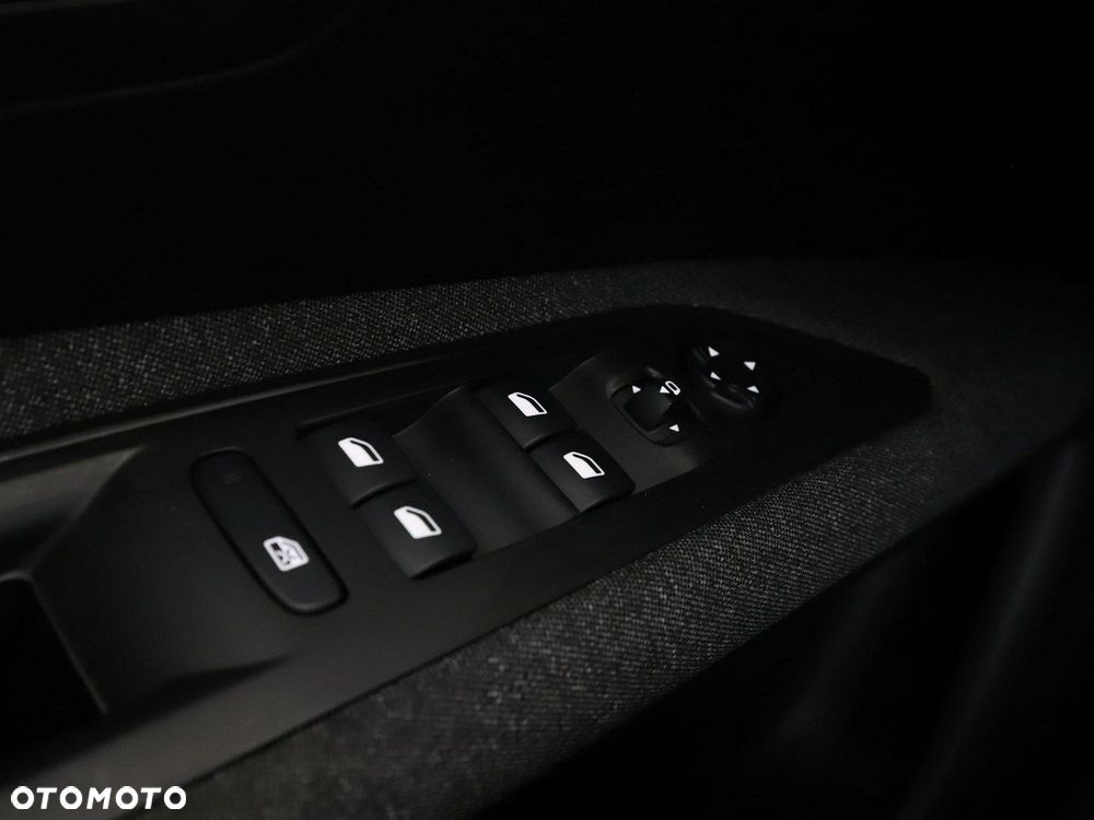 Peugeot 3008 BlueHDi 120 Stop & Start EAT6 Active Business-Paket - 39