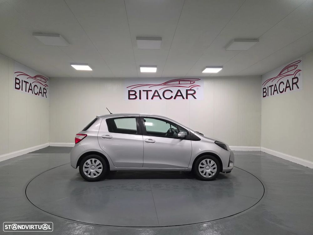 Toyota Yaris 1.4 D-4D ACtive+AC - 14