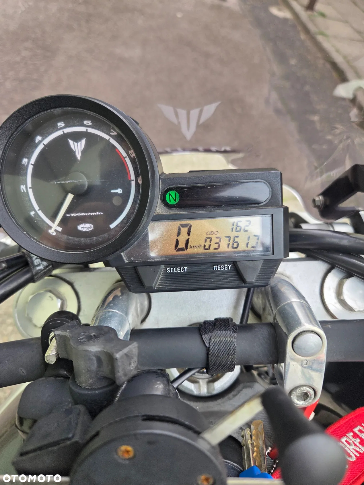 Yamaha MT - 6