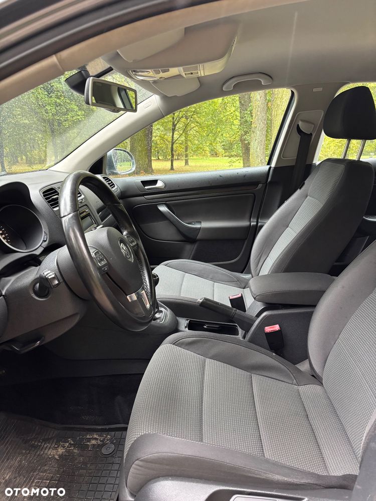 Volkswagen Golf 1.6 TDI Comfortline - 14