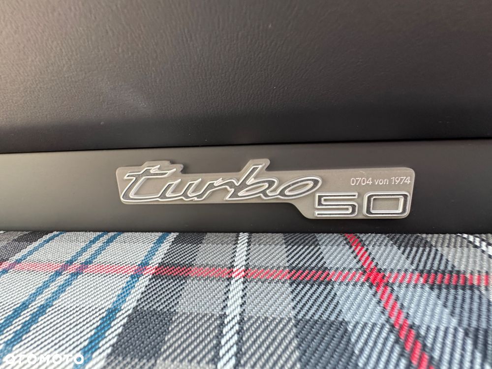 Porsche 911 Turbo 50 Years - 32