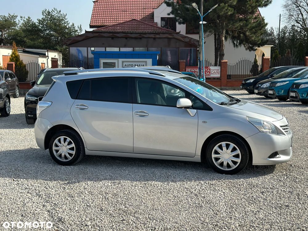 Toyota Verso 2.0 D-4D Luna - 6