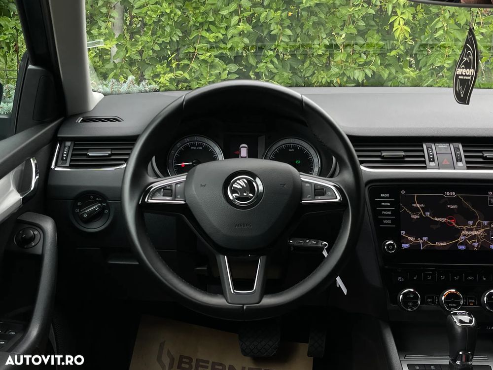 Skoda Octavia 2.0 TDI DSG Drive - 9