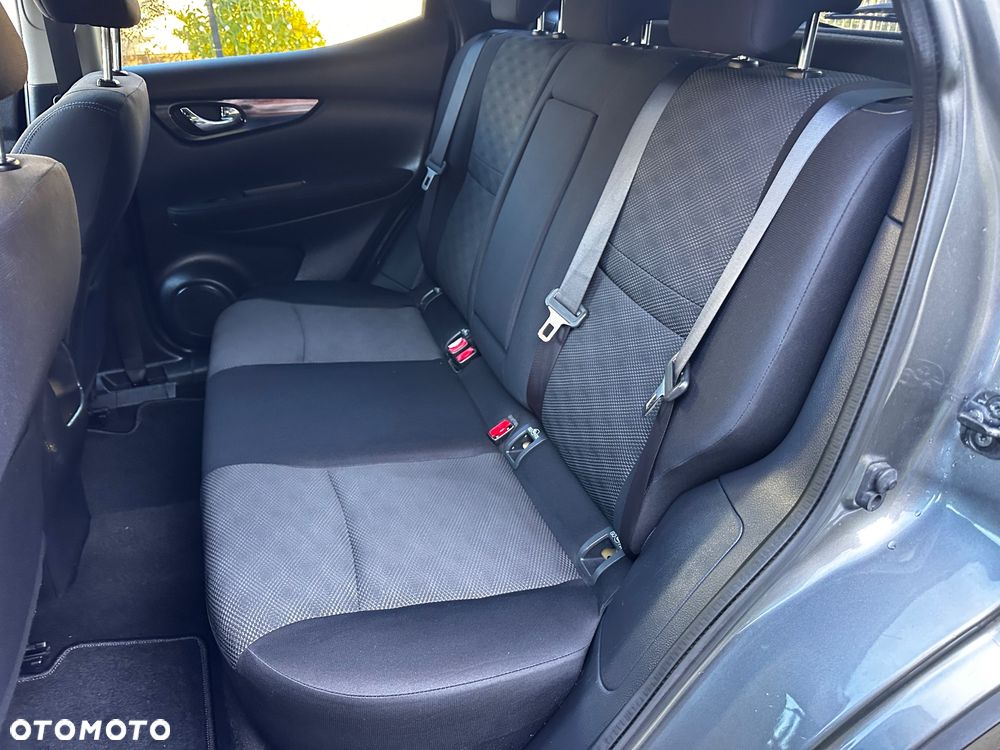 Nissan Qashqai 1.2 DIG-T Acenta EU6 - 25