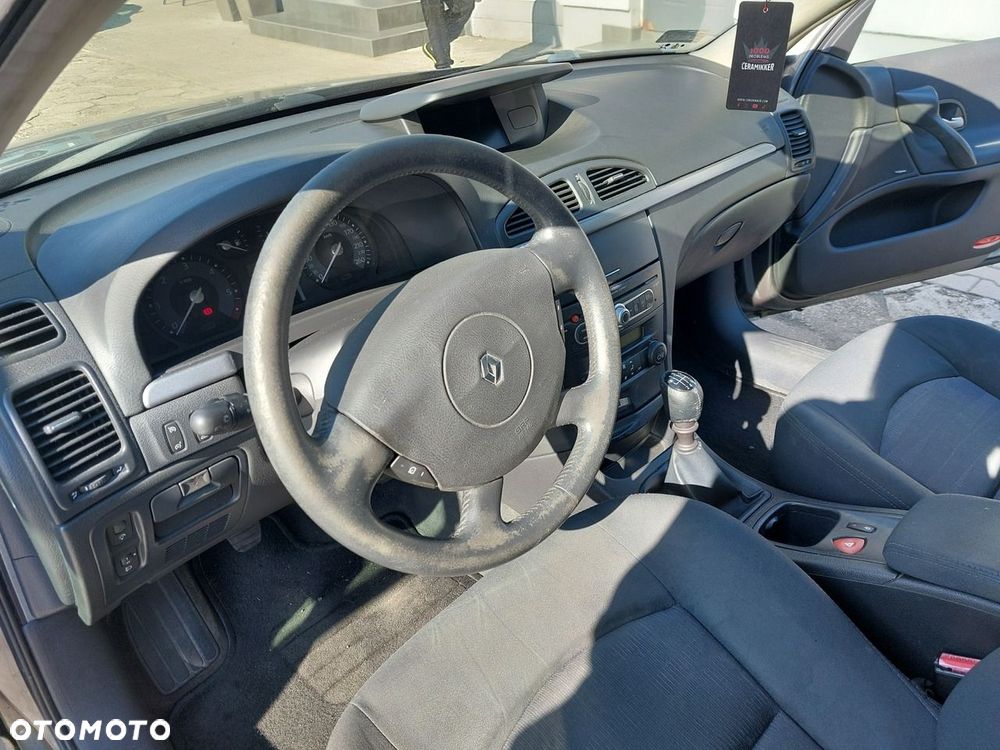 Renault Laguna - 10