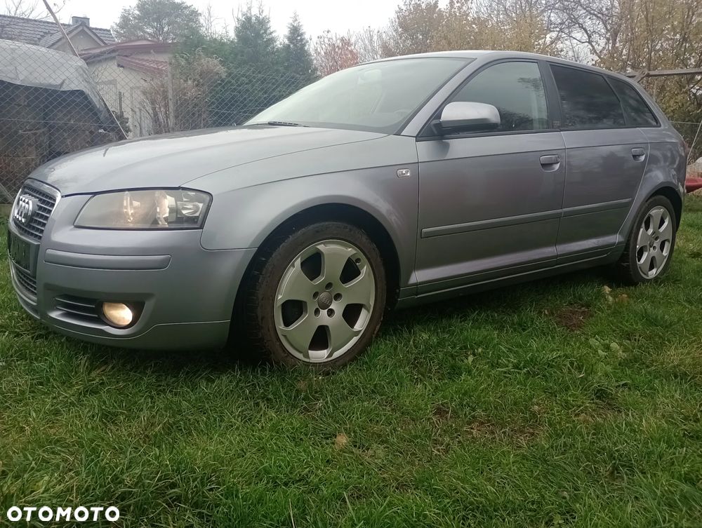 Audi A3 Sportback - 3