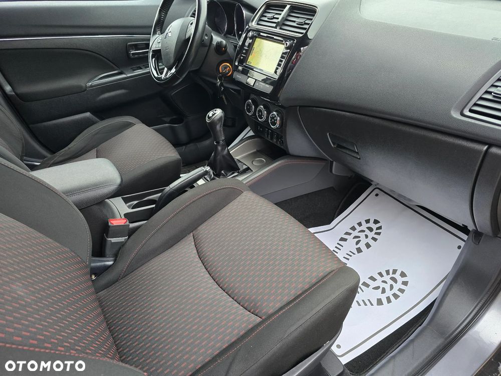 Mitsubishi ASX 1.6 2WD Diamant Edition - 17