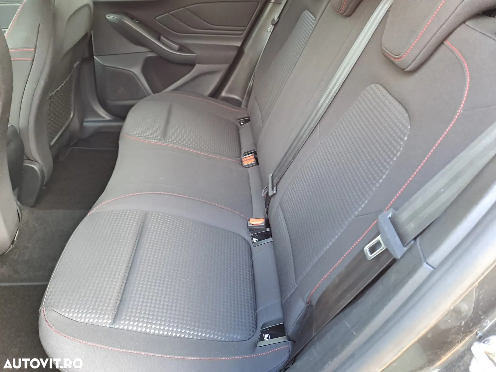 Ford Focus - 22