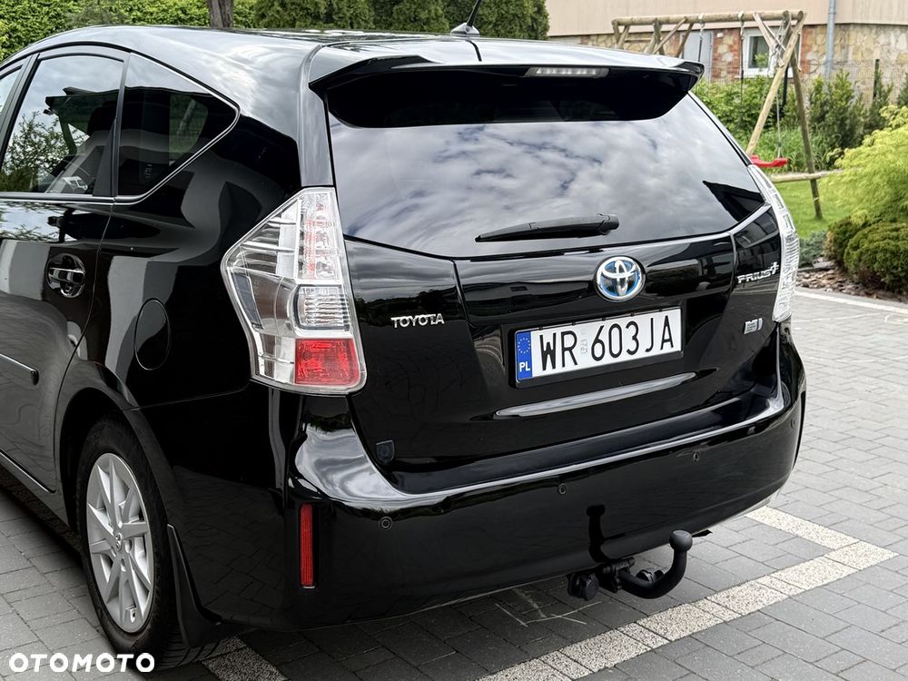 Toyota Prius+ (Hybrid) Executive - 32