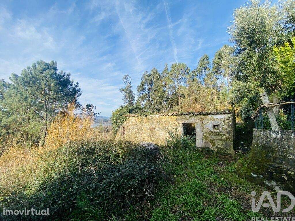 Casa de aldeia em Gondarém de 357,00 m2 - Grande imagem: 3/21