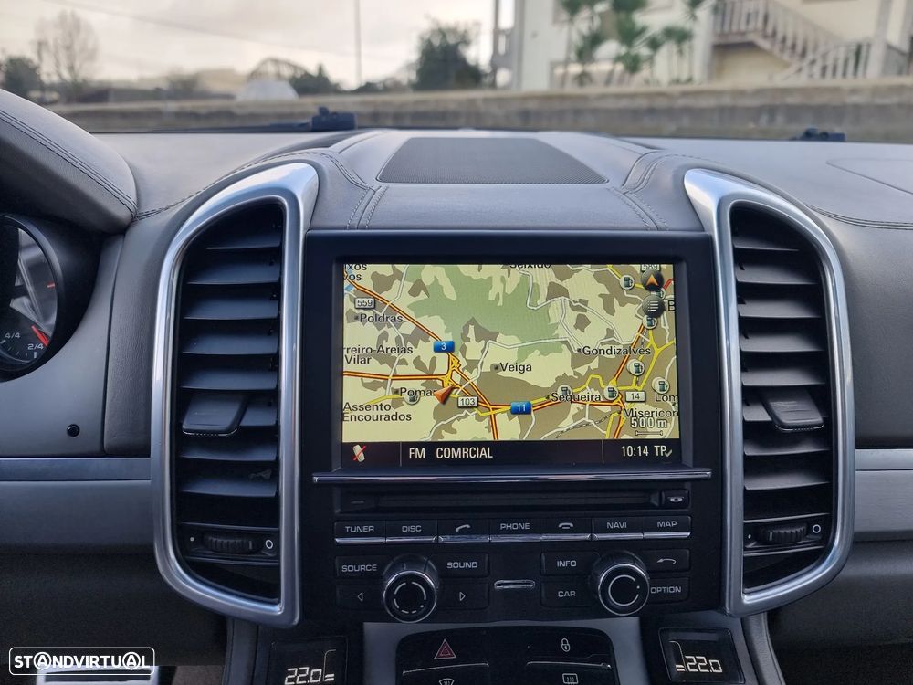 Porsche Cayenne Platinum Edition - 21