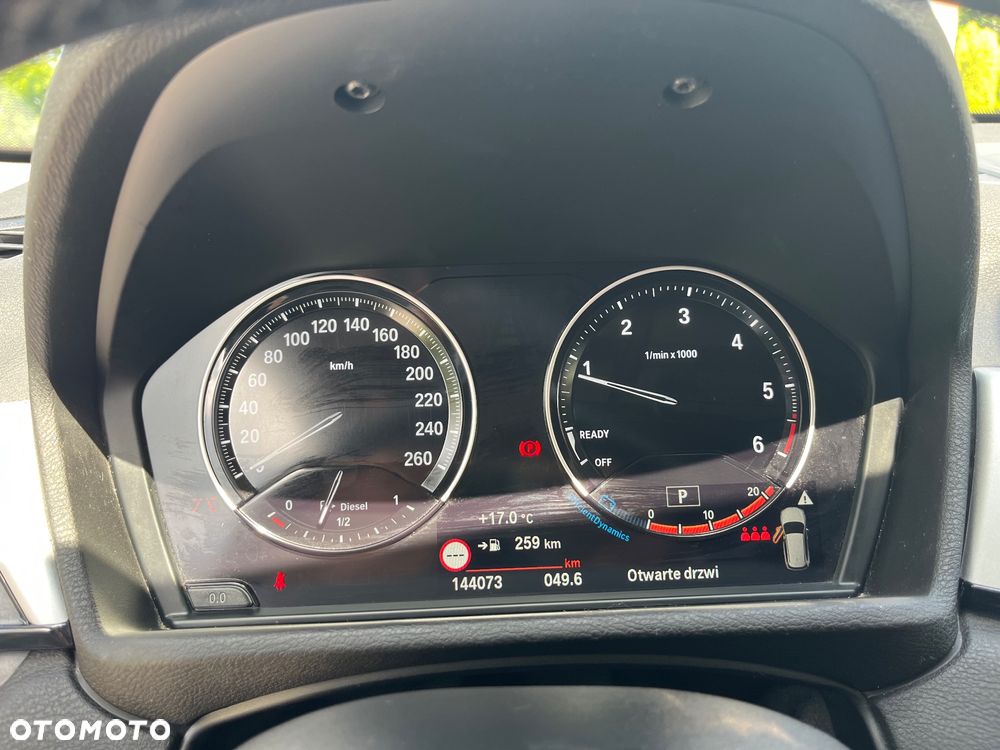 BMW X1 xDrive18d Business Edition - 13